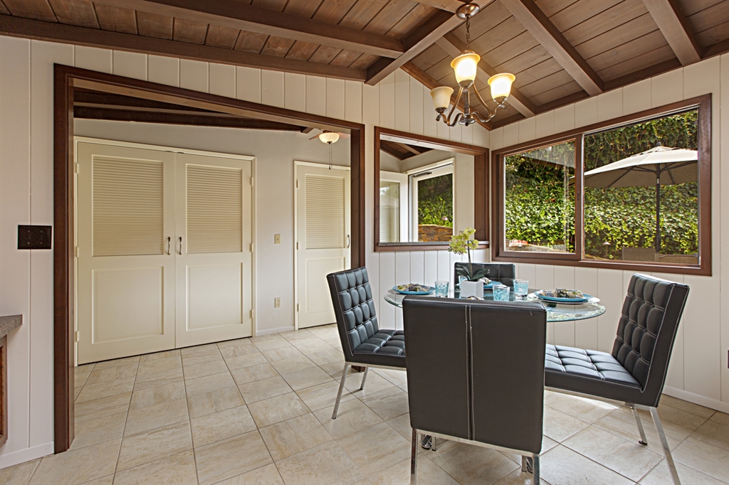 7354 Romero Drive La Jolla, CA 92037 - Photo 6 of 25