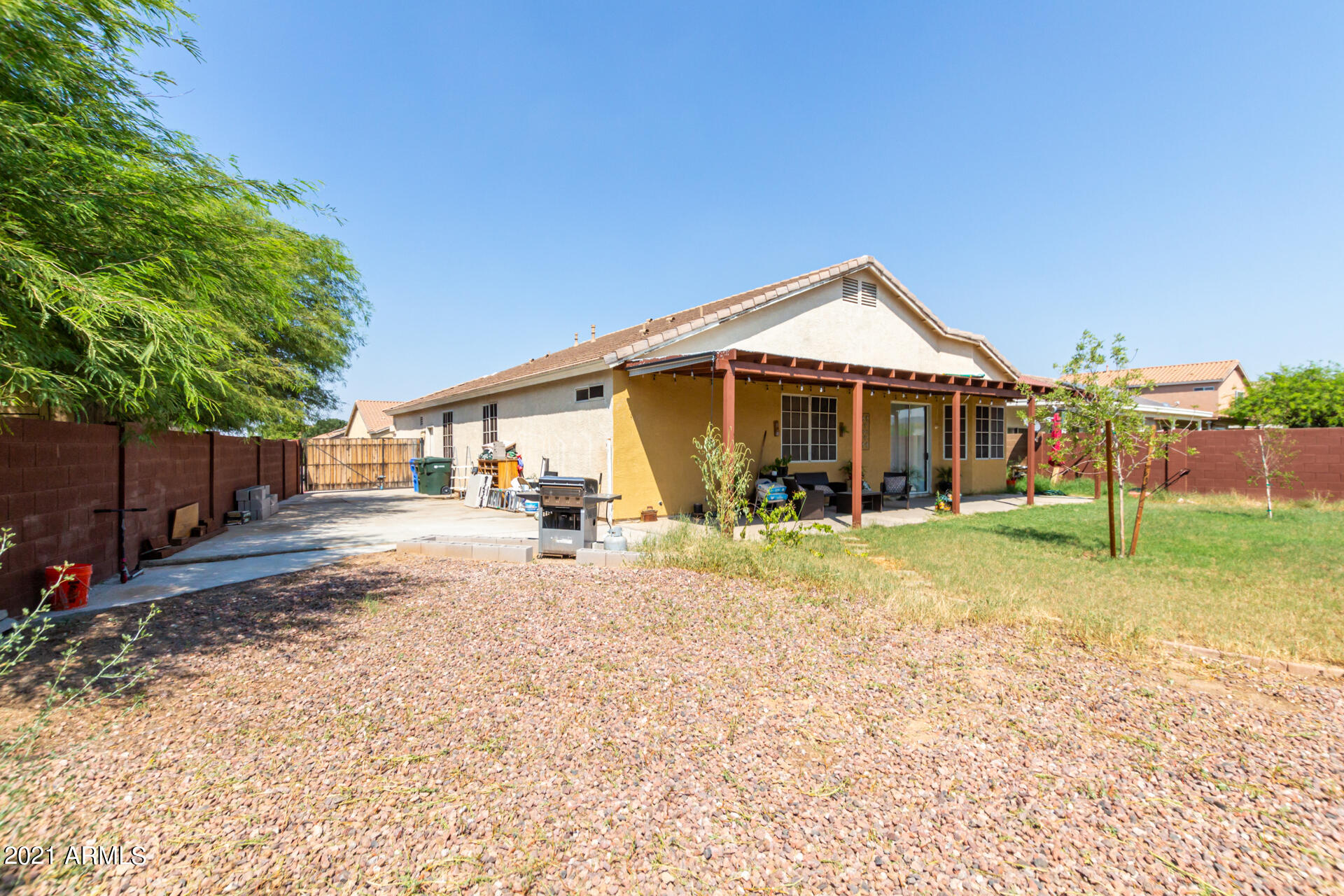 3251 West Maldonado Road Phoenix, AZ 85041 - Photo 27 of 28 27