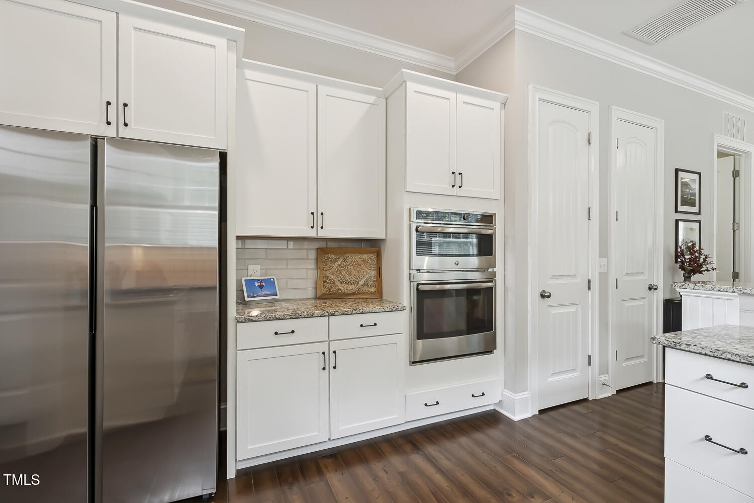 669 Fallon Grove Way Raleigh, NC 27608 - Photo 11 of 52