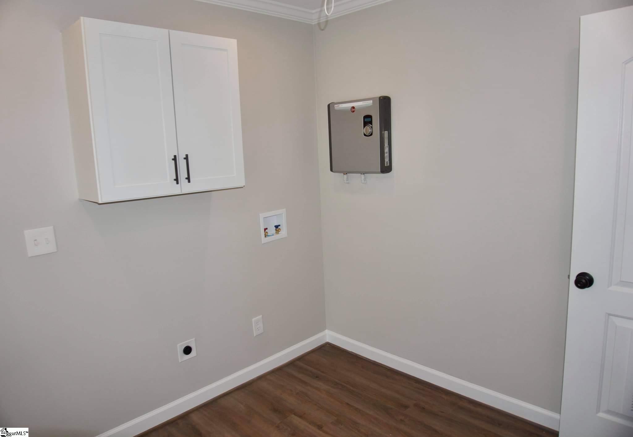 100 Wood Road Taylors, SC 29687 - Photo 18 of 35