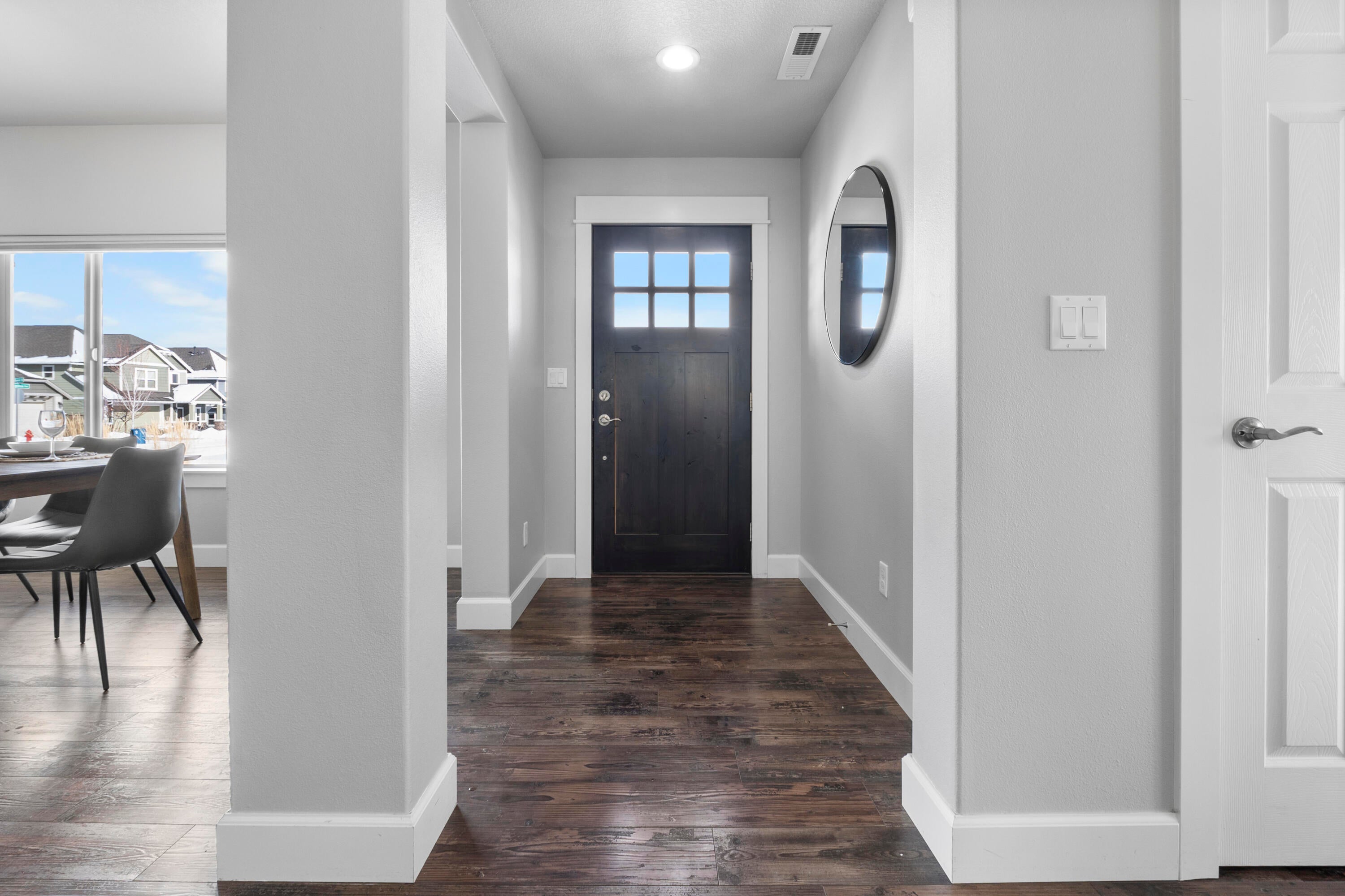 62899 Daniel Road Bend, OR 97701 - Photo 5 of 33 Front Door
