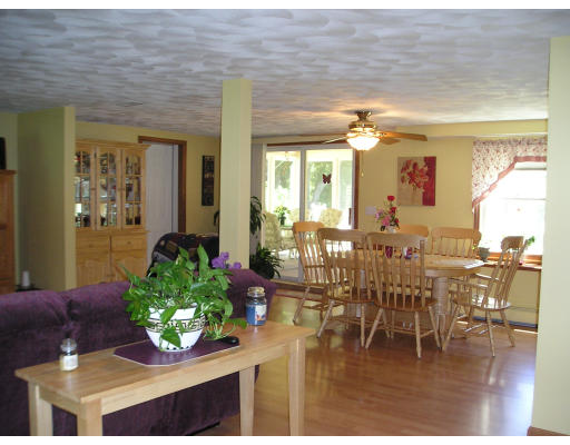 66 Dudley Road Billerica, MA 01821 - Photo 2 of 6 Gallery Image 2
