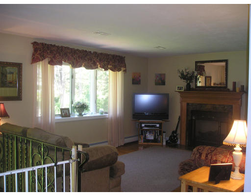 66 Dudley Road Billerica, MA 01821 - Photo 5 of 6 Gallery Image 5