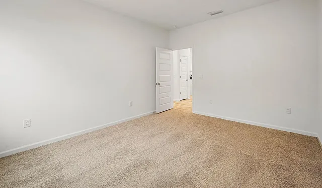 $2,300 | 42 Woodsorrel Street, Freeport, FL 32439