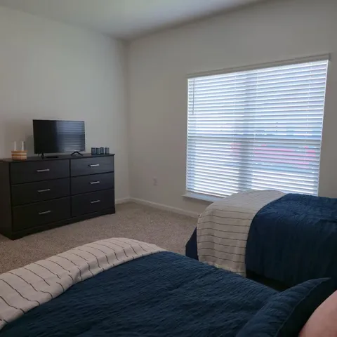 $2,300 | 42 Woodsorrel Street, Freeport, FL 32439