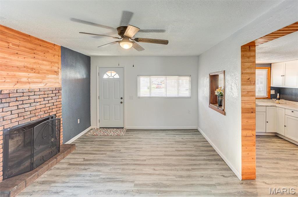 213 Walnut Street Roxana, IL 62084 - Photo 12 of 36