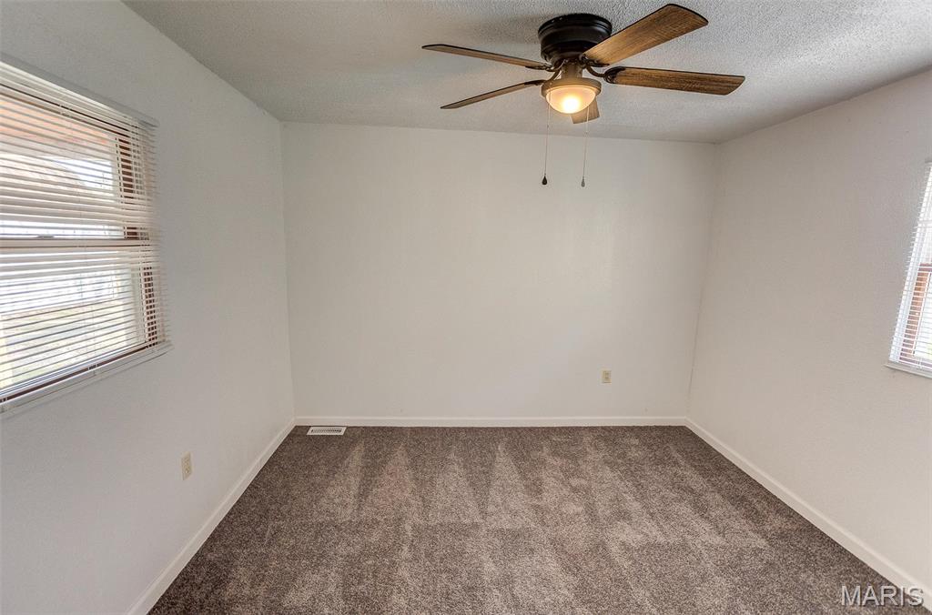 213 Walnut Street Roxana, IL 62084 - Photo 15 of 36