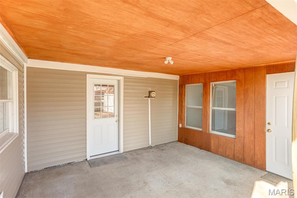 213 Walnut Street Roxana, IL 62084 - Photo 30 of 36