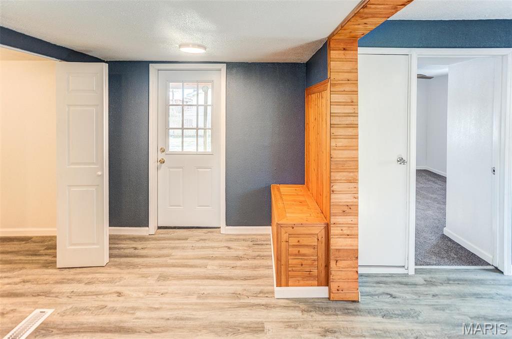 213 Walnut Street Roxana, IL 62084 - Photo 5 of 36