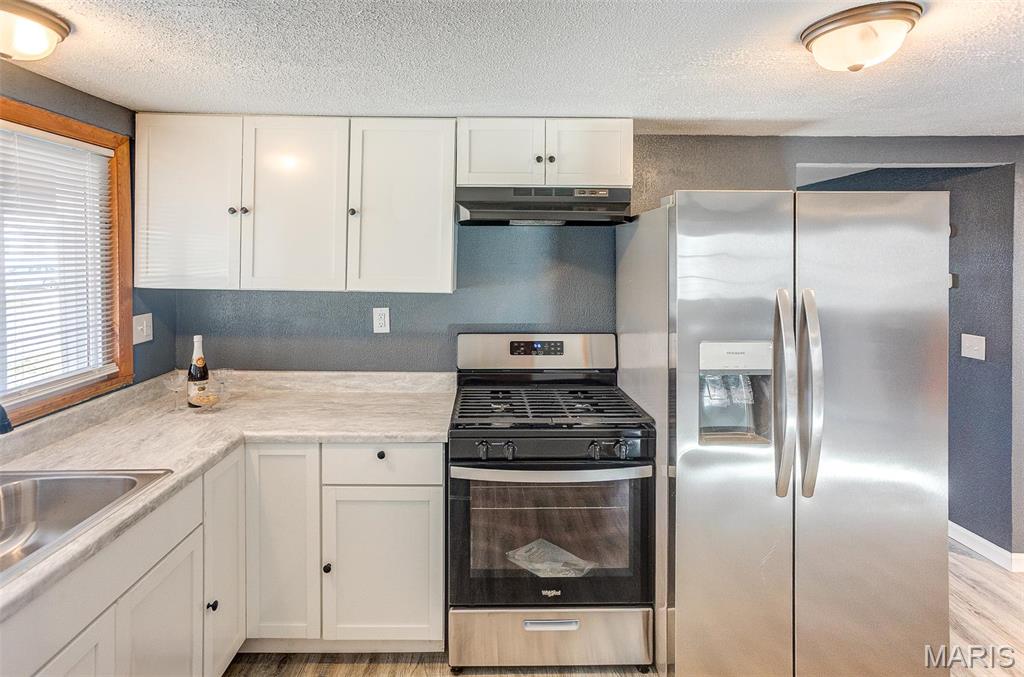 213 Walnut Street Roxana, IL 62084 - Photo 8 of 36