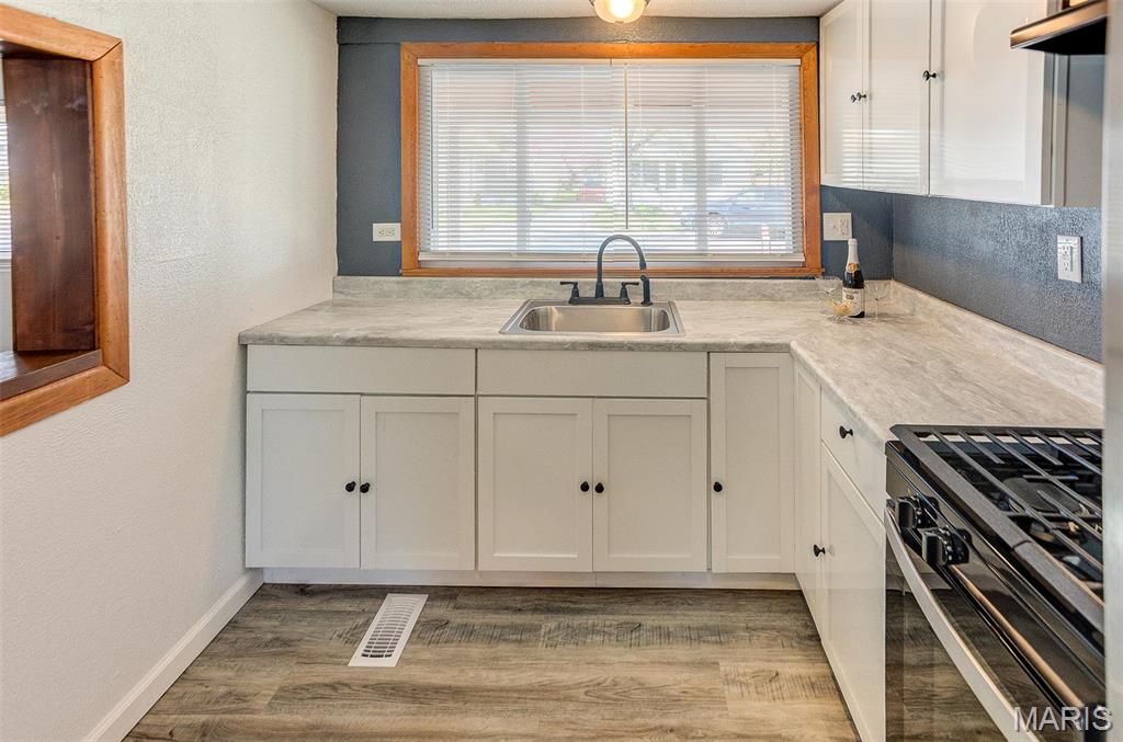 213 Walnut Street Roxana, IL 62084 - Photo 9 of 36