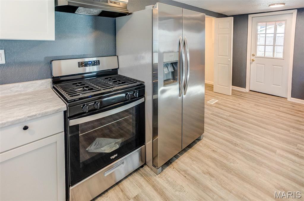 213 Walnut Street Roxana, IL 62084 - Photo 10 of 36