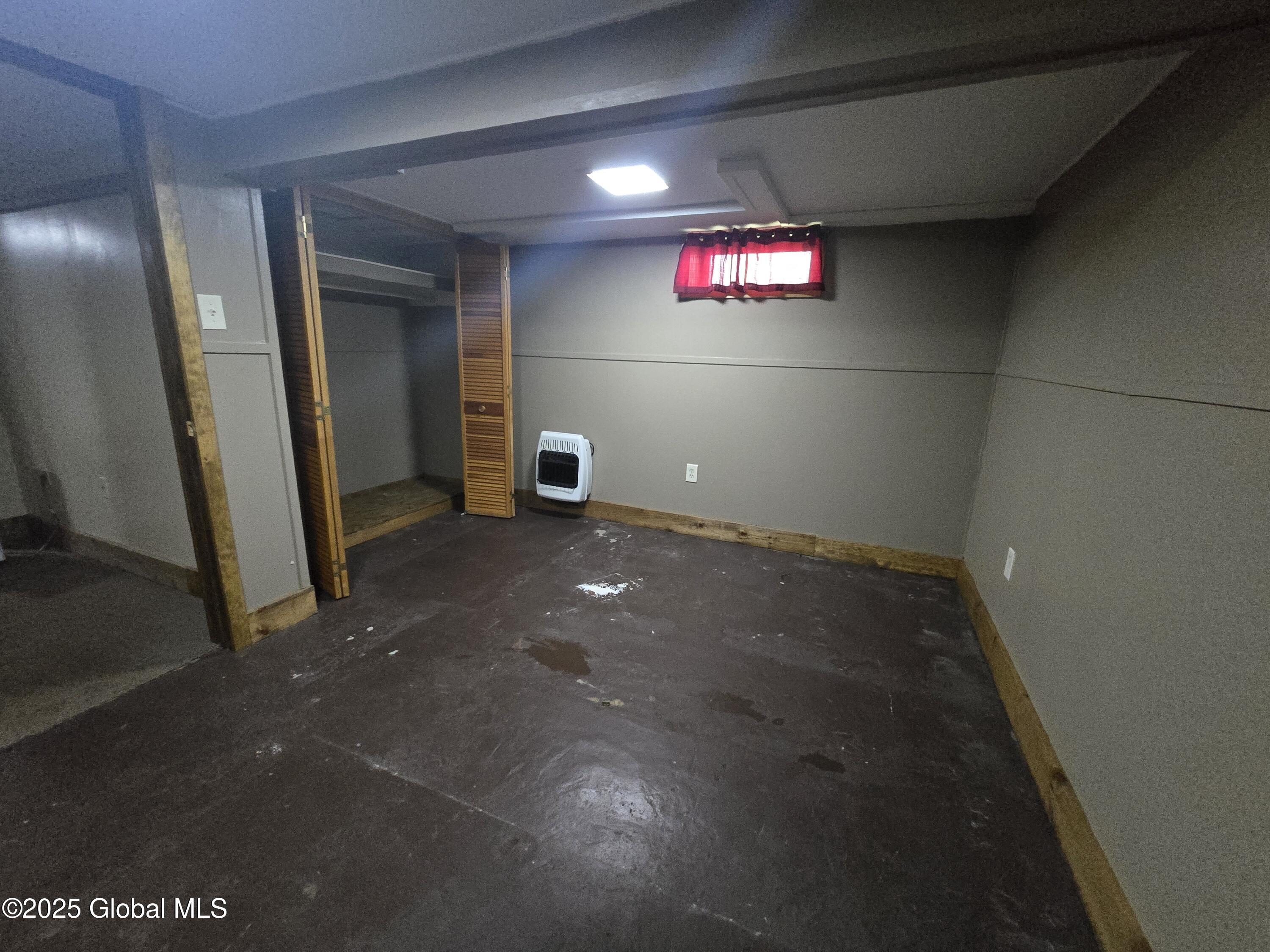 1335 Midline Road Amsterdam, NY 12010 - Photo 20 of 32 20250611_170656