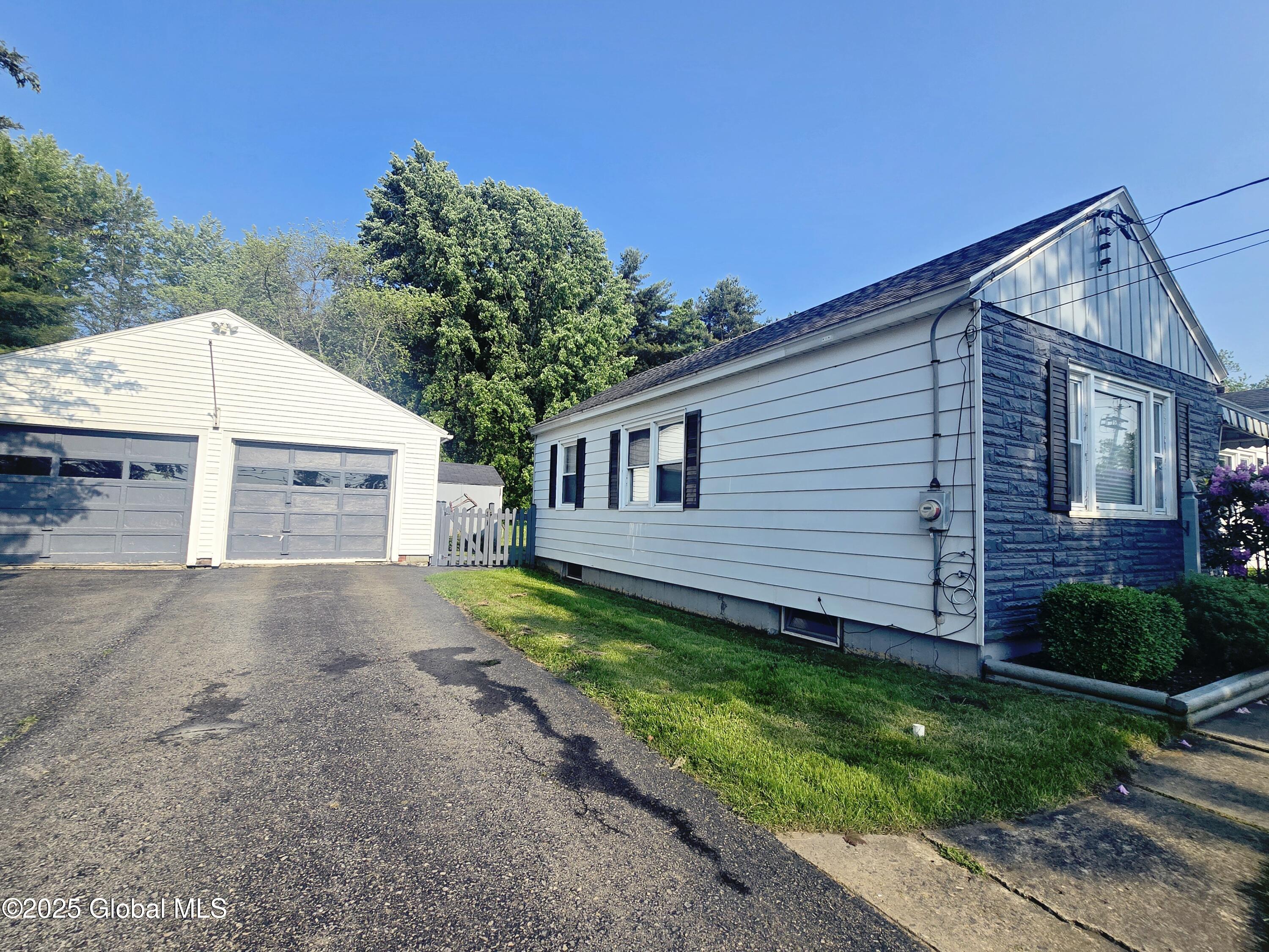 1335 Midline Road Amsterdam, NY 12010 - Photo 2 of 32 20250611_172812