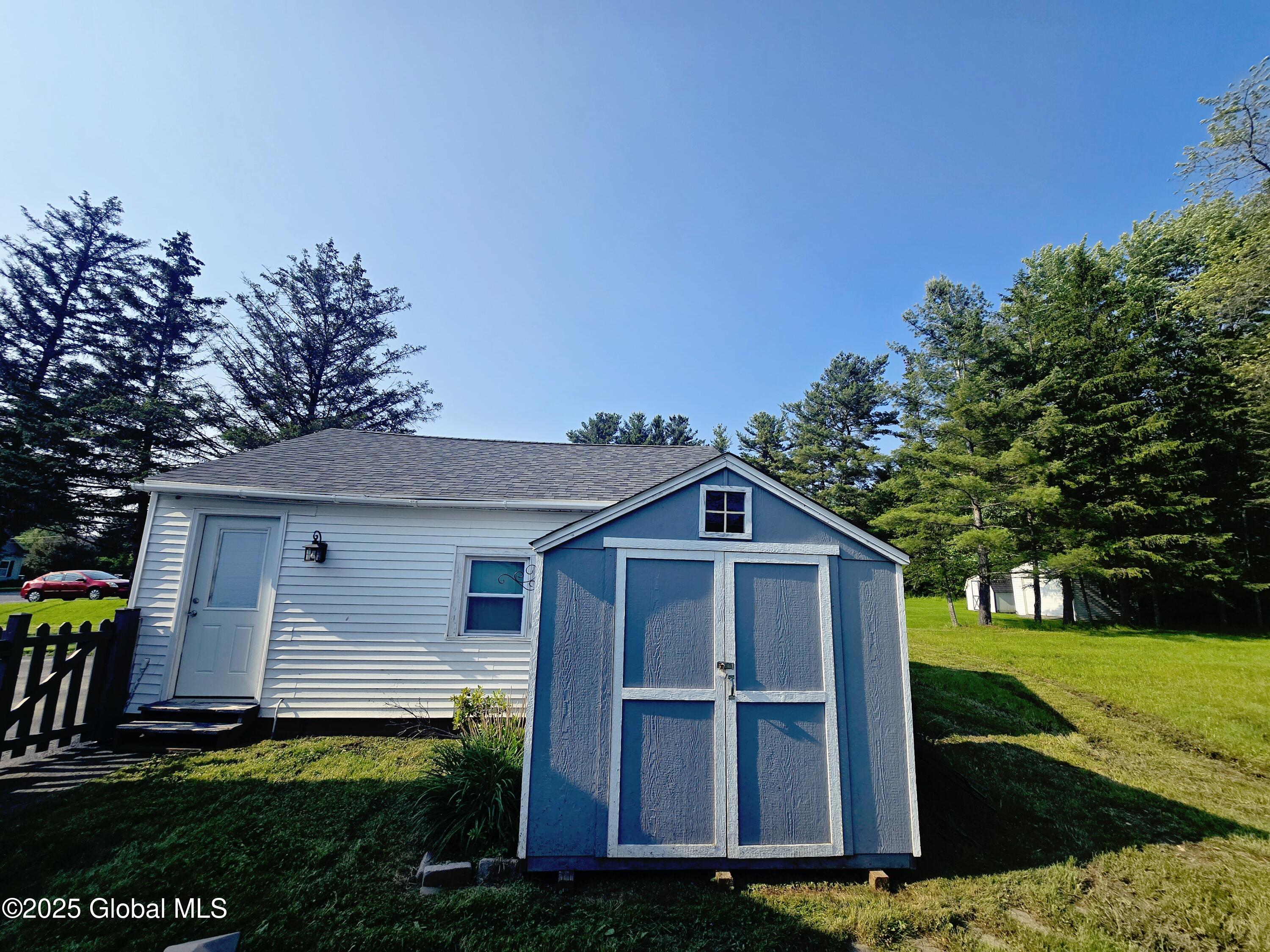 1335 Midline Road Amsterdam, NY 12010 - Photo 27 of 32 20250611_171226