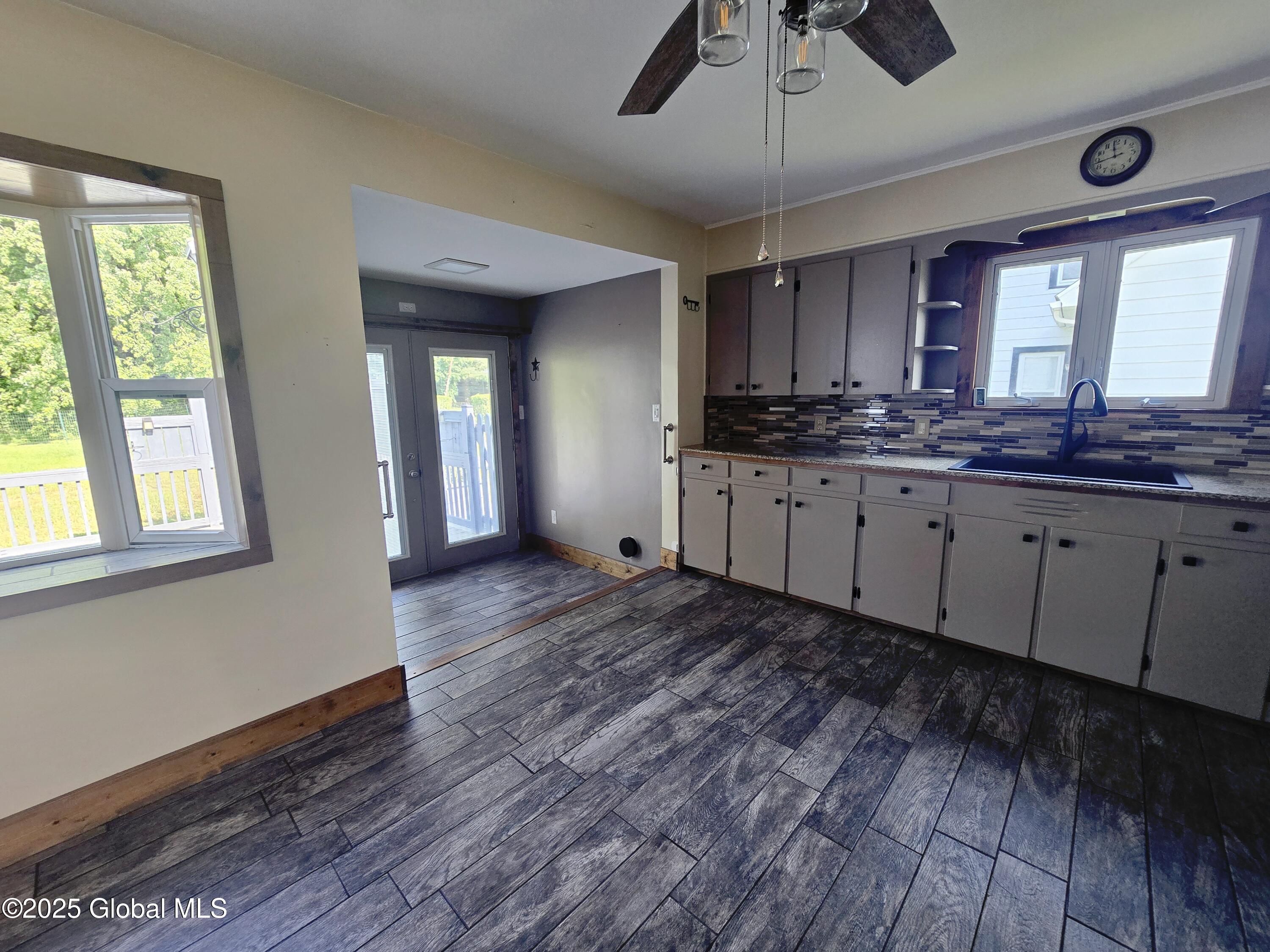 1335 Midline Road Amsterdam, NY 12010 - Photo 5 of 32 20250611_170134