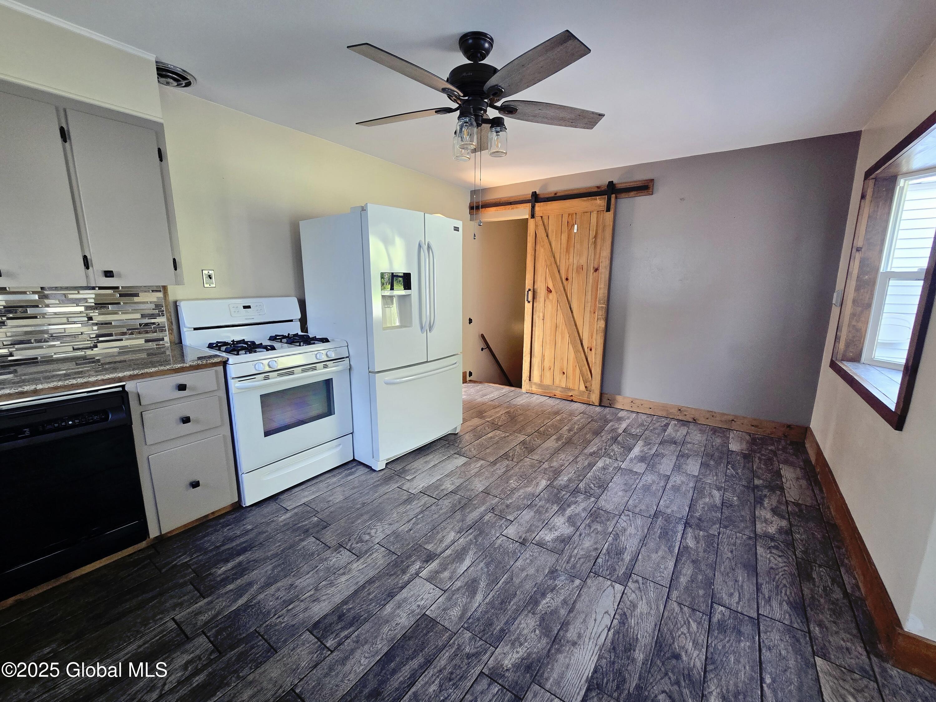 1335 Midline Road Amsterdam, NY 12010 - Photo 6 of 32 20250611_170016