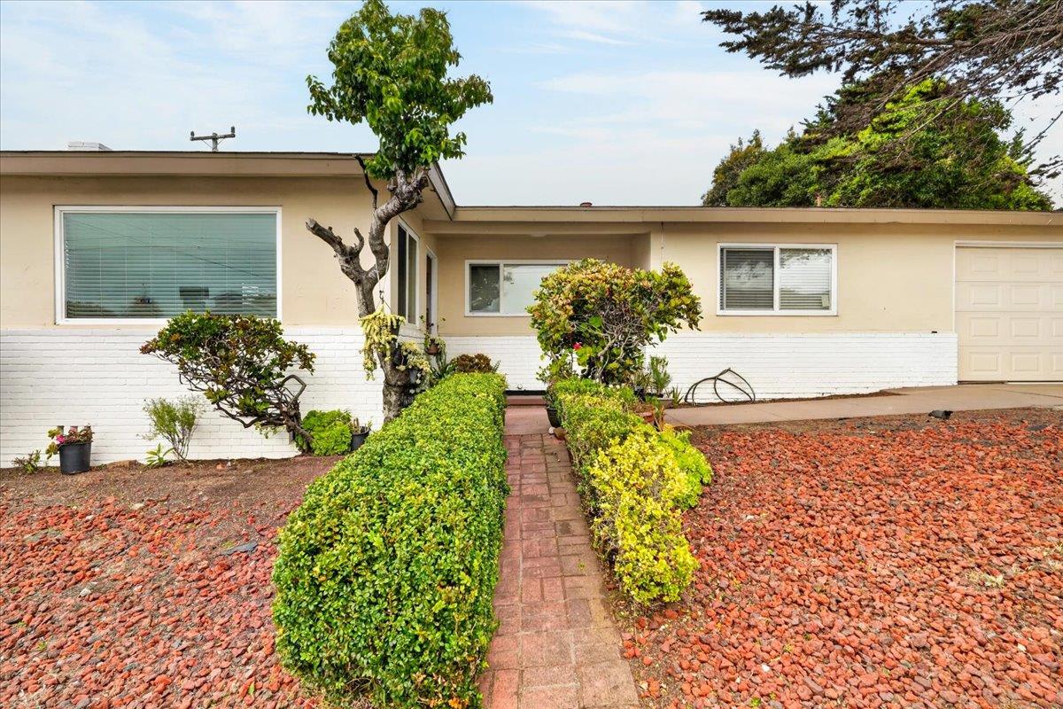 1148 Modoc Street Seaside, CA 93955 - Photo 3 of 26