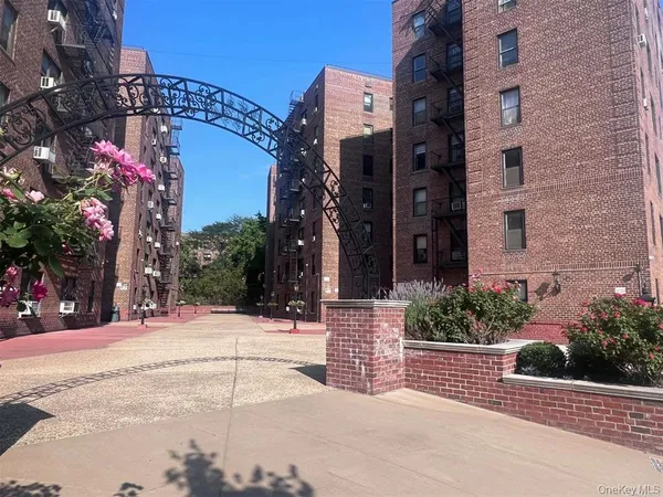 $210,000 | 83-75 Woodhaven Boulevard, Unit LB10 | Forest Park