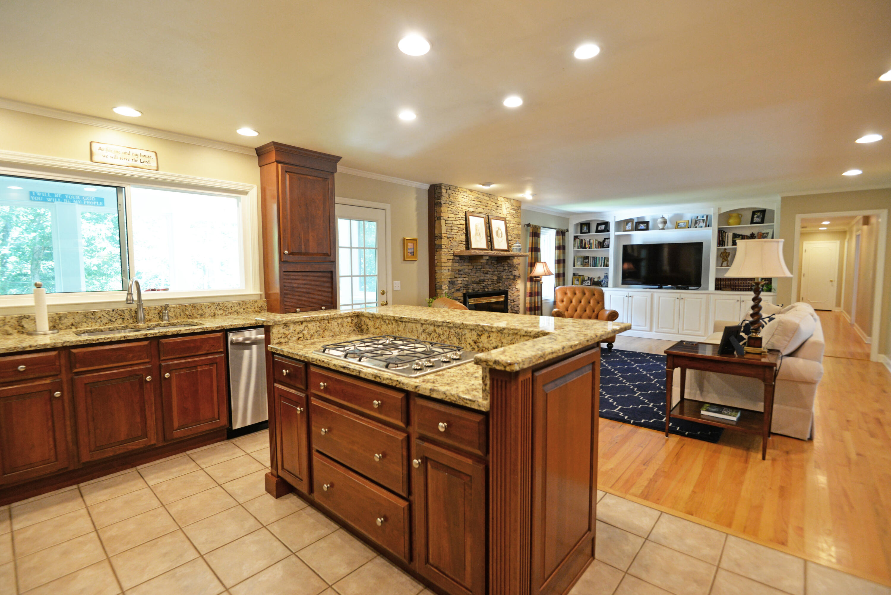 509 Barrington Road Signal Mountain, TN 37377 - Photo 16 of 41 Kitchen to living