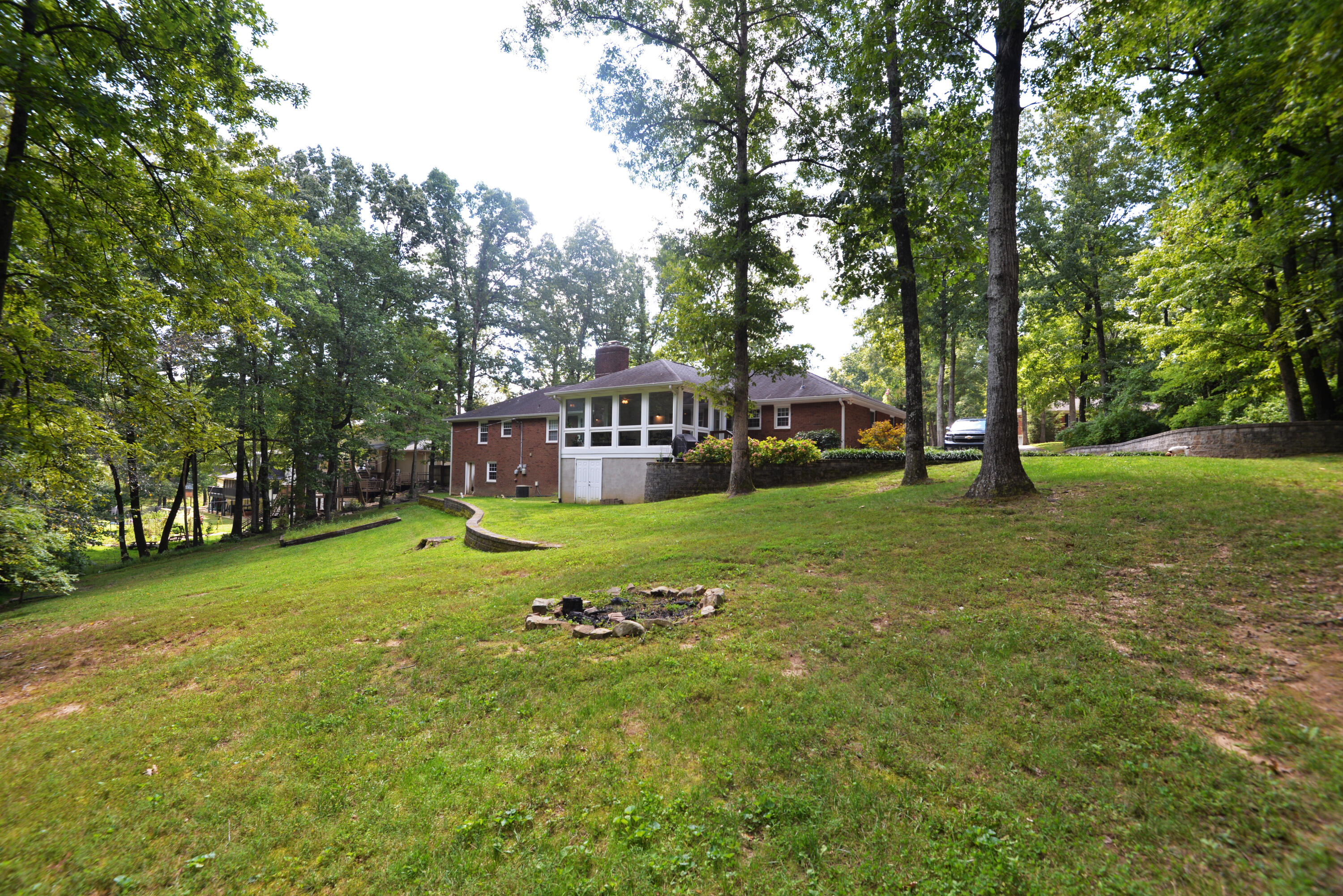 509 Barrington Road Signal Mountain, TN 37377 - Photo 39 of 41 Back yard to house