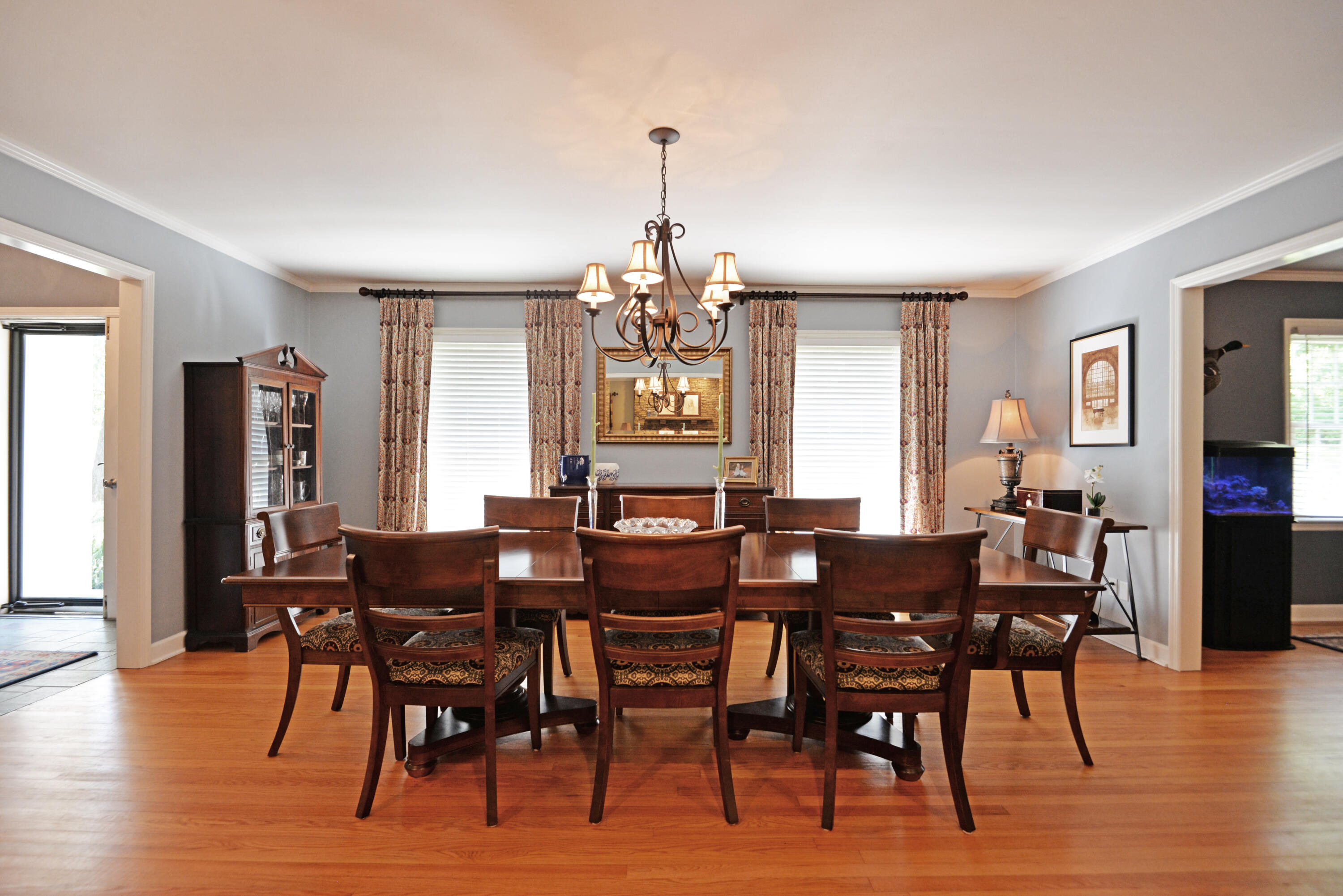509 Barrington Road Signal Mountain, TN 37377 - Photo 4 of 41 Dining room view 2