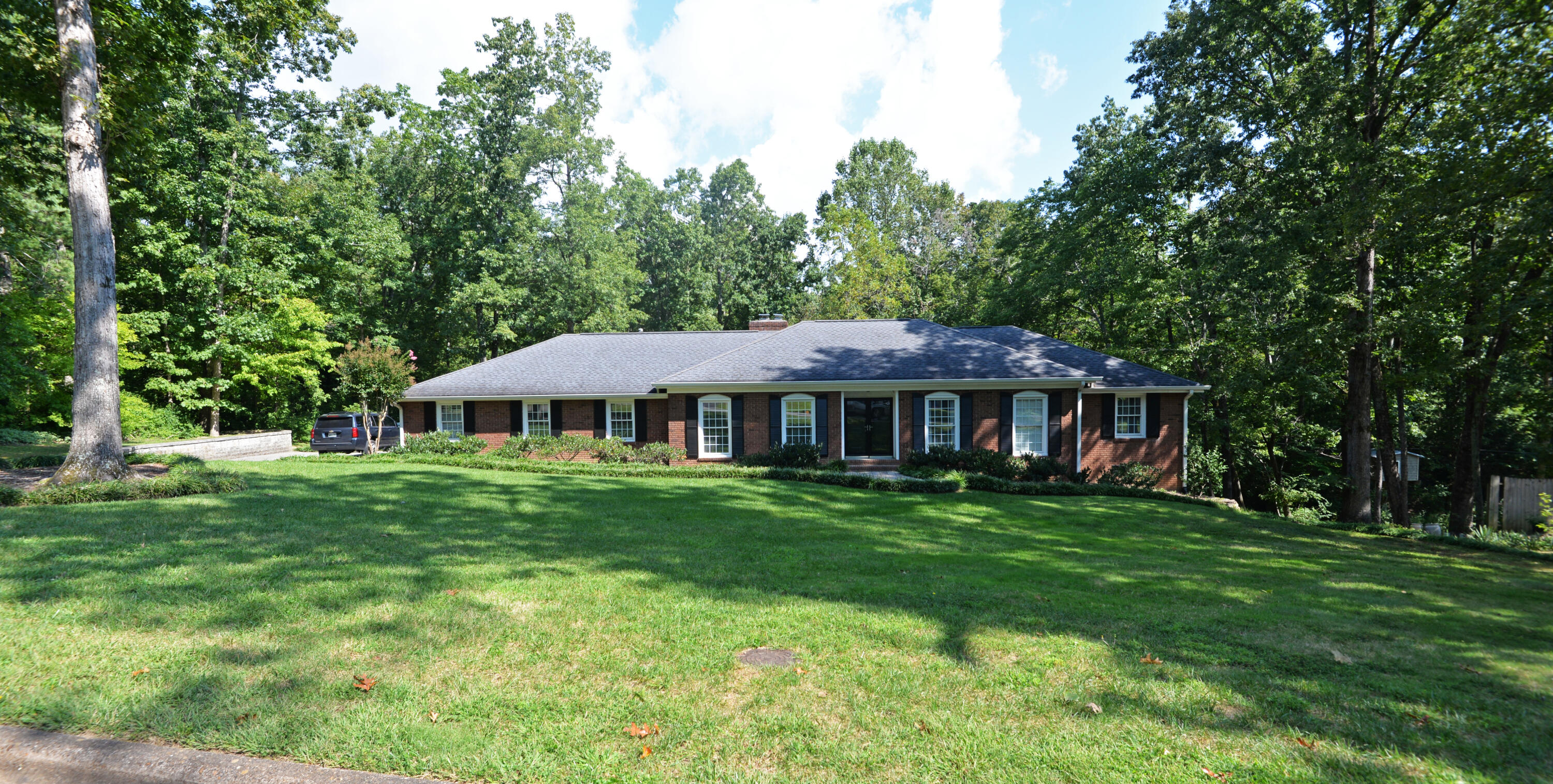 509 Barrington Road Signal Mountain, TN 37377 - Photo 41 of 41 Panoramic