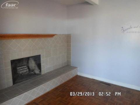 5263 Torrey Road Flint, MI 48507 - Photo 22 of 22 20344076-21.JPG