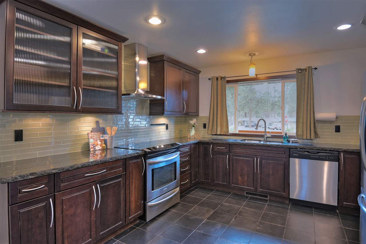 1722 South Morrow Road Spokane Valley, WA 99216 - Photo 5 of 20 Gallery Image 5