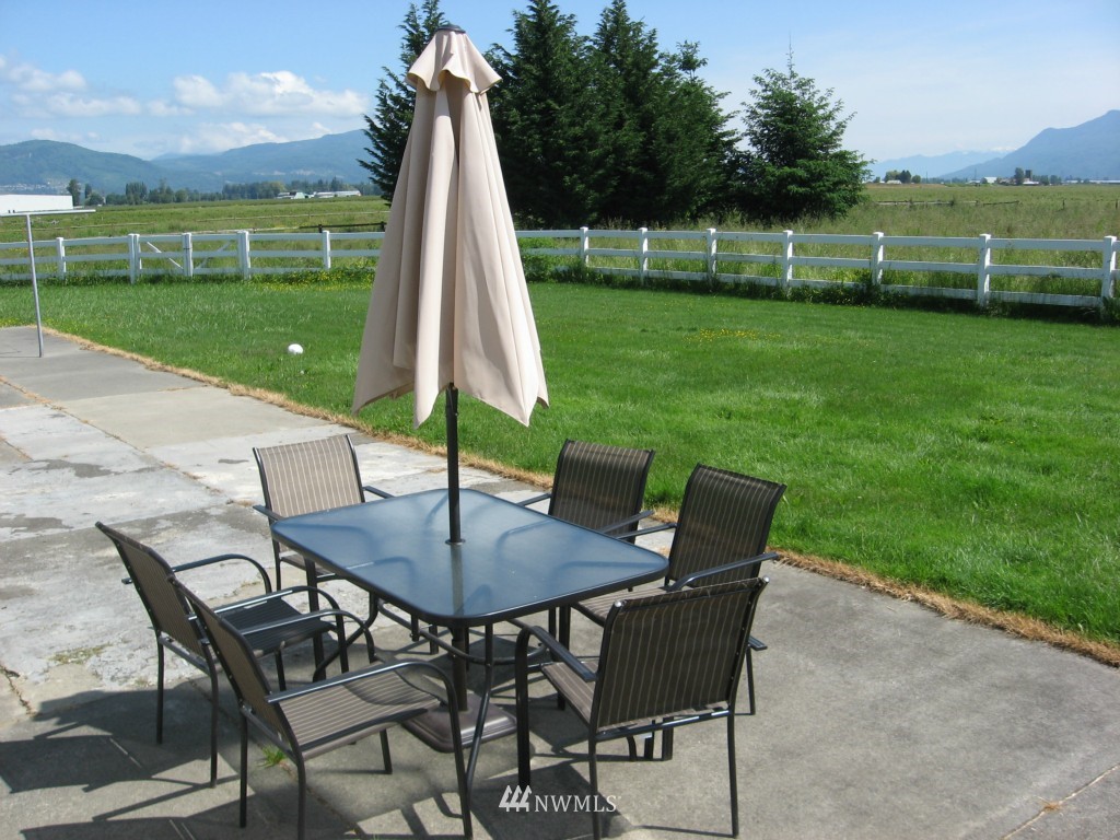 4452 Reese Hill Road Sumas, WA 98295 - Photo 25 of 25 Gallery Image 25