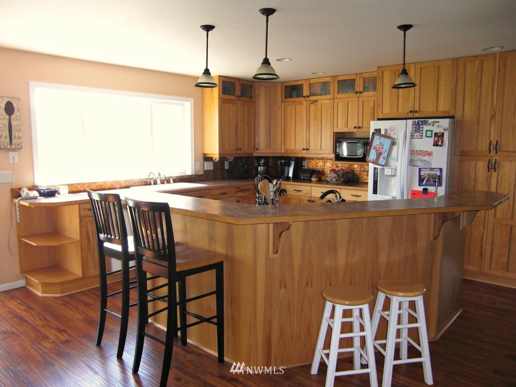 4452 Reese Hill Road Sumas, WA 98295 - Photo 6 of 25 Gallery Image 6