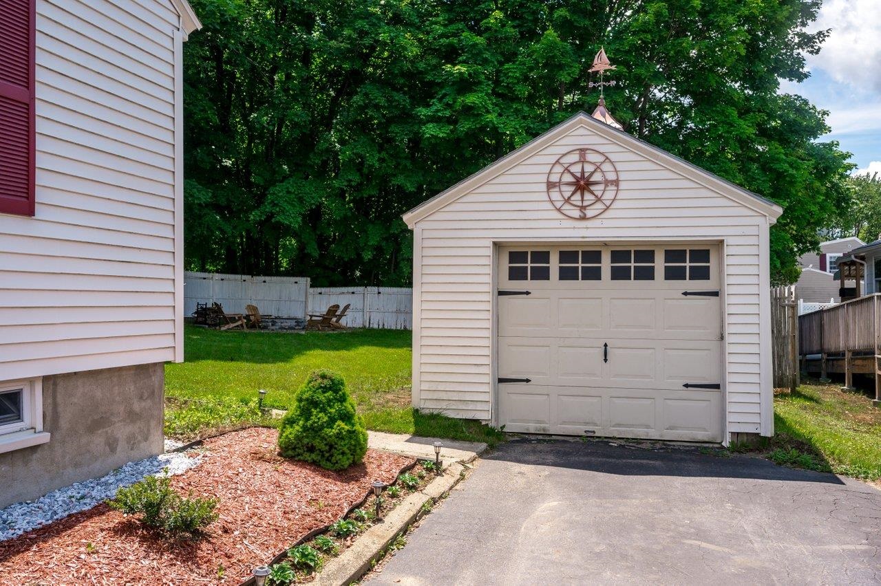 17 Rochester Hill Road Rochester, NH 03867 - Photo 22 of 31