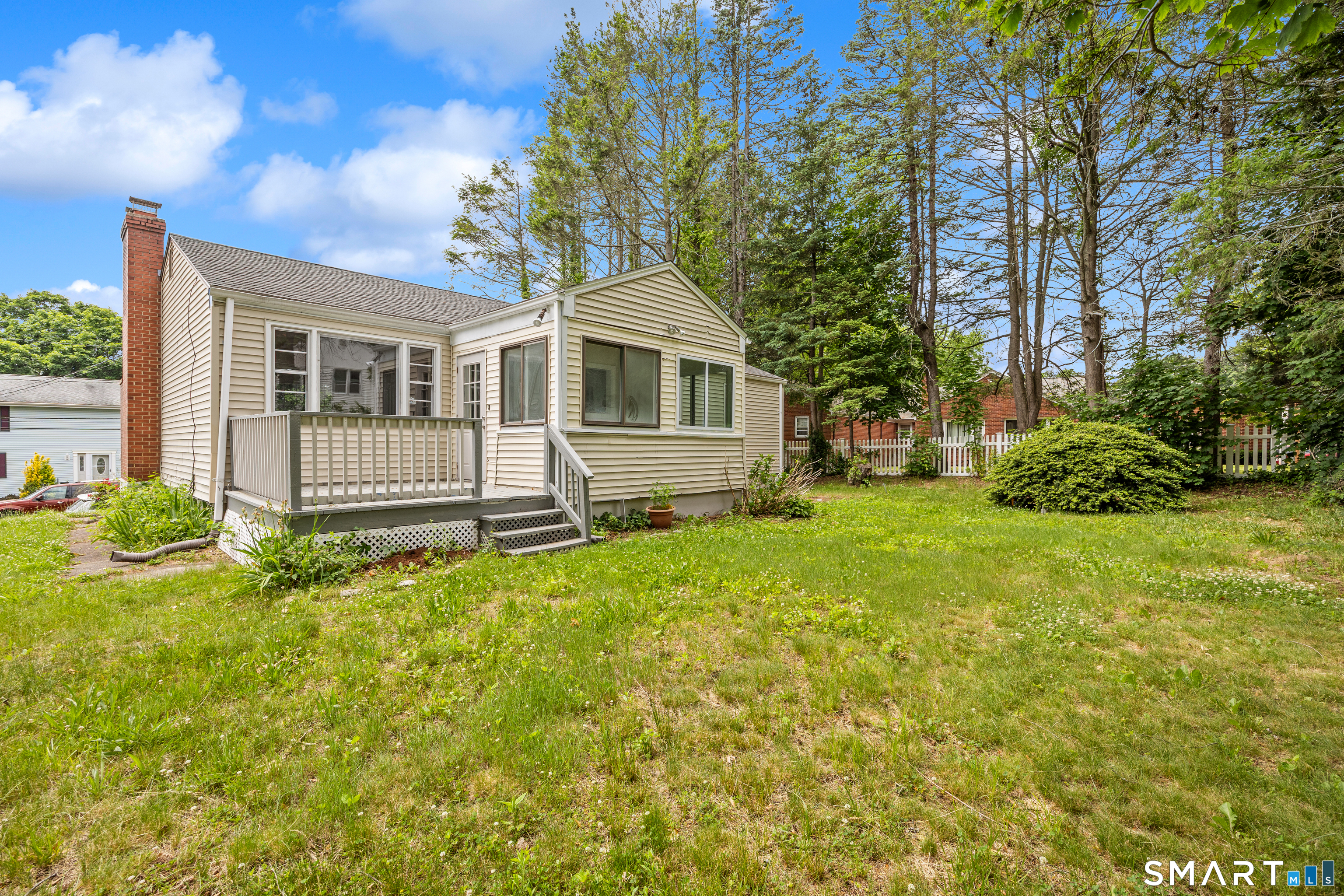 62 Springdale Street Hamden, CT 06514 - Photo 30 of 31
