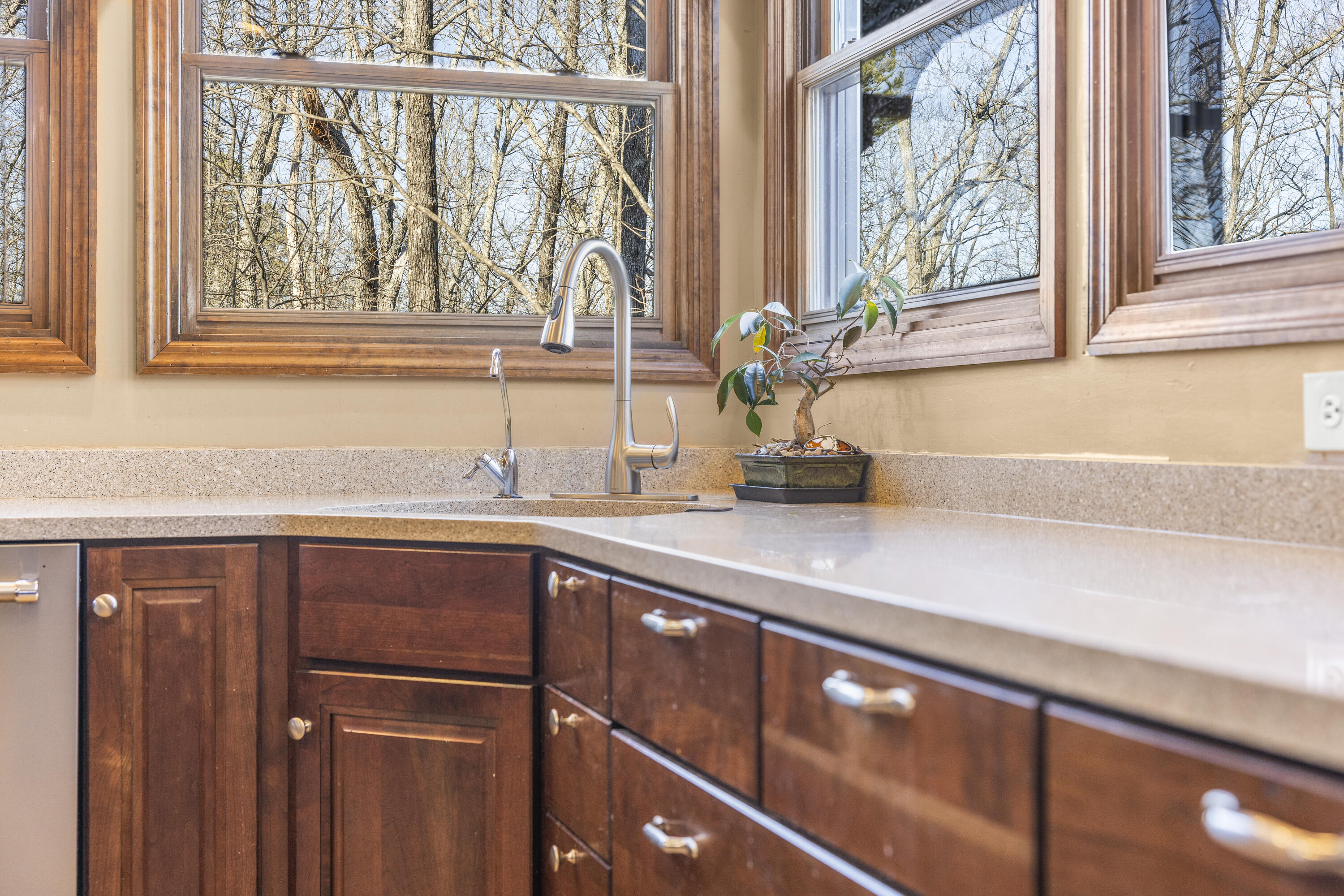 7128 White Oak Valley Road McDonald, TN 37353 - Photo 22 of 63 Kitchen