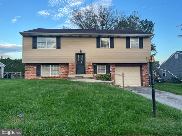 $293,900 | 755 Moonflower Avenue, Reading, PA 19606