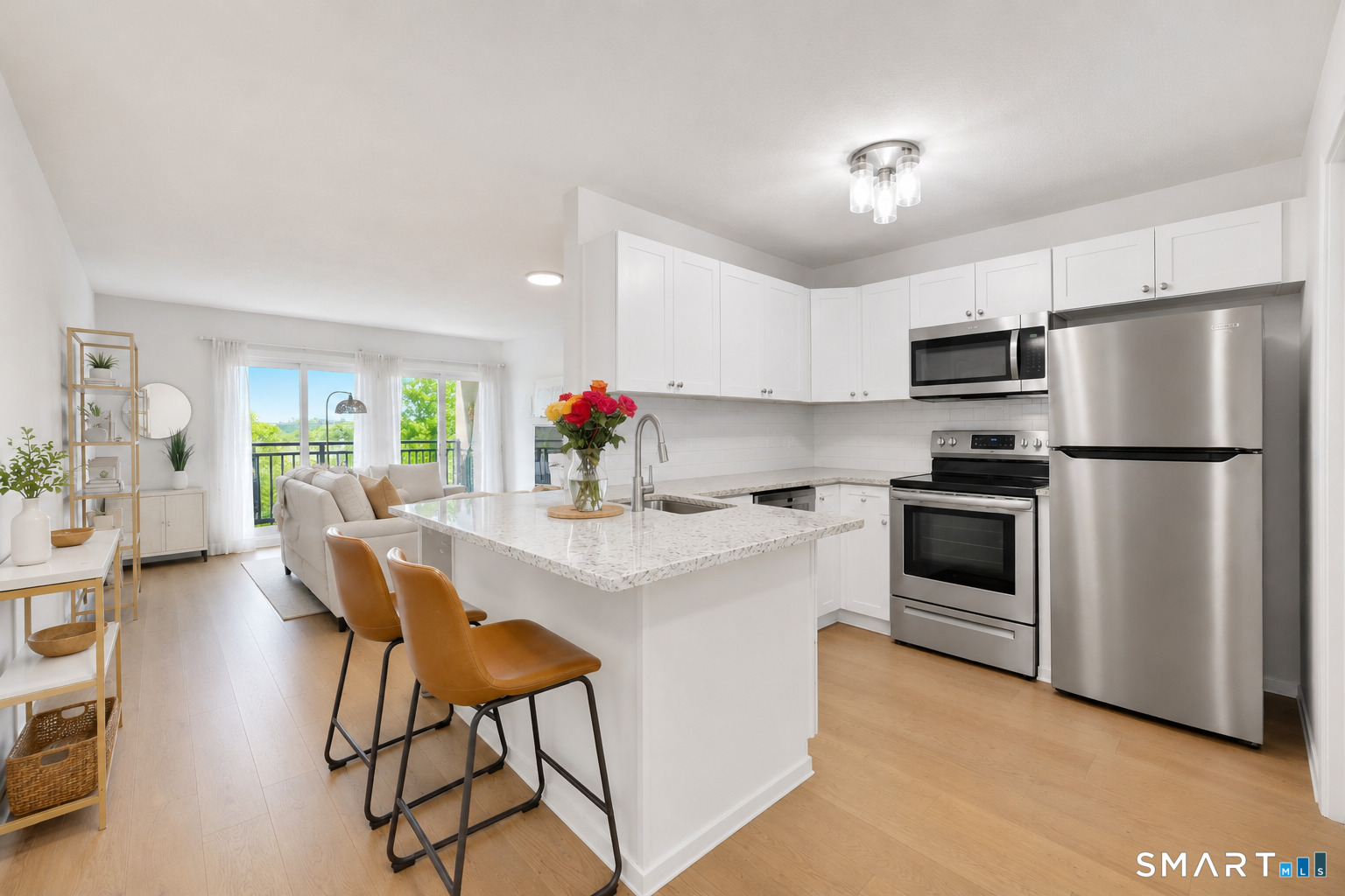 950 Cove Road, Unit C8 Stamford, CT 06902 - Photo 1 of 16