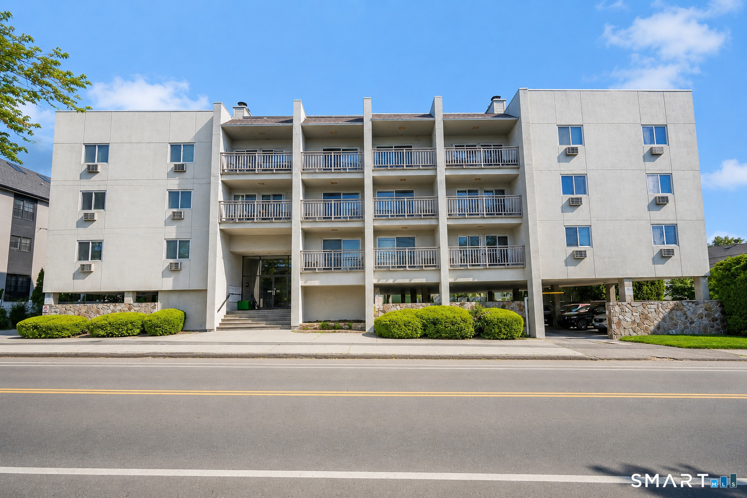 950 Cove Road, Unit C8 Stamford, CT 06902 - Photo 14 of 16