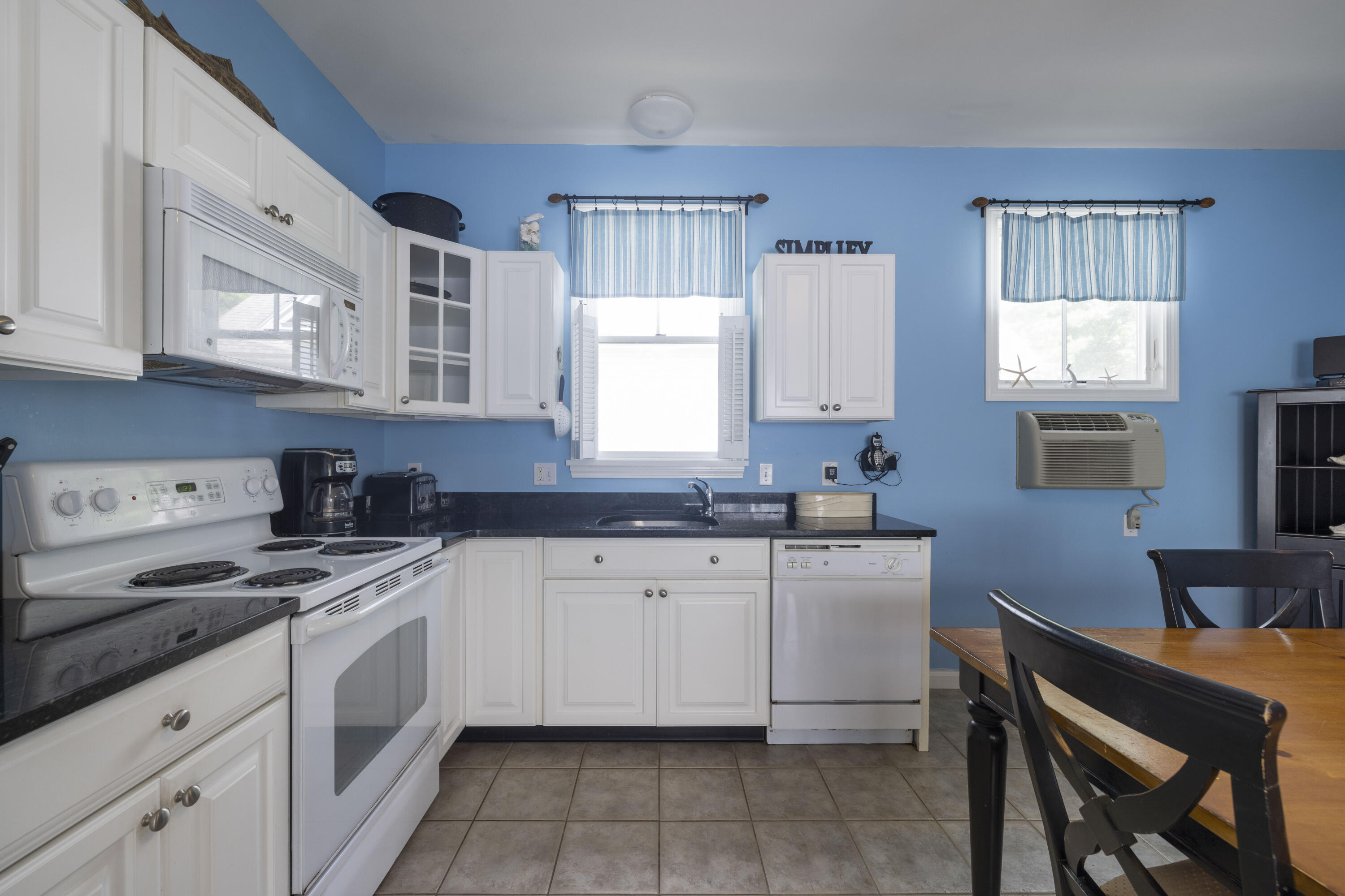 454 Post Road, Unit 331 Wells, ME 04090 - Photo 13 of 32 3G0A3874