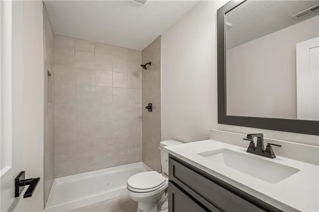 $668,000 | 14266 South Houston Street, Olathe, KS 66061