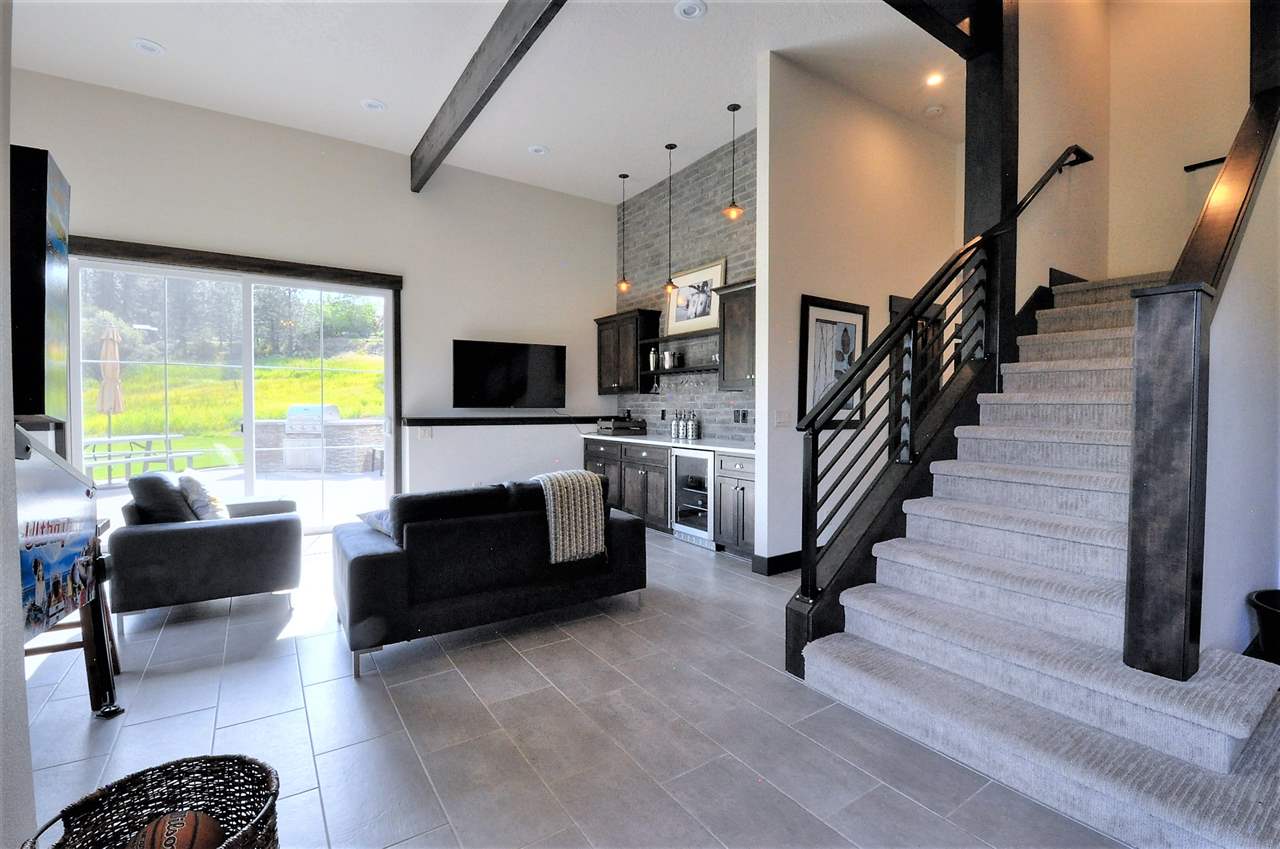 12110 North Waikiki Road Spokane, WA 99218 - Photo 13 of 20 Gallery Image 13