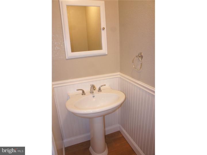 373 Lester Road Springfield, PA 19064 - Photo 6 of 25 Half Bath