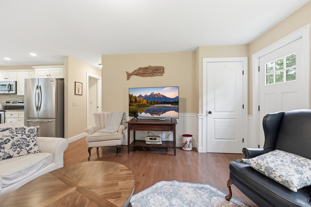 215 Sarty Road Warren, MA 01585 - Photo 13 of 35