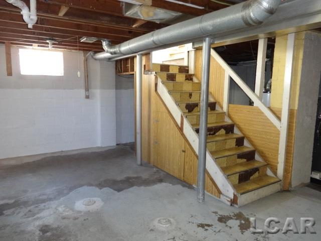 634 Springbrook Avenue Adrian, MI 49221 - Photo 24 of 30 31299888-24.JPG