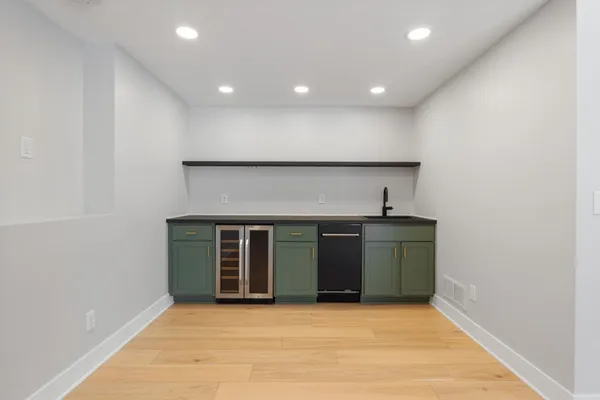 $590,000 | 2045 Safari Heights Trail, Eagan, MN 55122