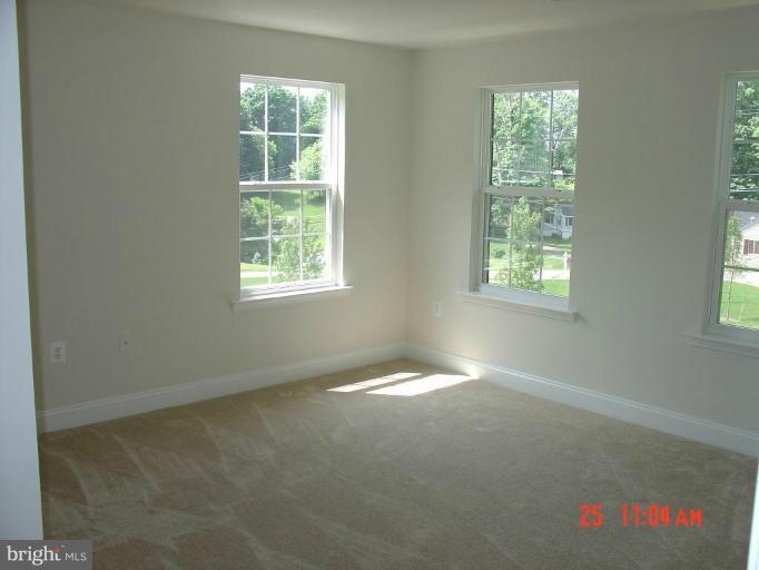 3512 Oaklawn Road Fort Washington, MD 20744 - Photo 14 of 16 Spacious 2nd Bedroom