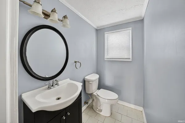 $365,000 | 52040 Avanelle Street, Granger, IN 46530