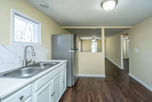 $300,000 | 117 Roberts Road, Summerville, SC 29483