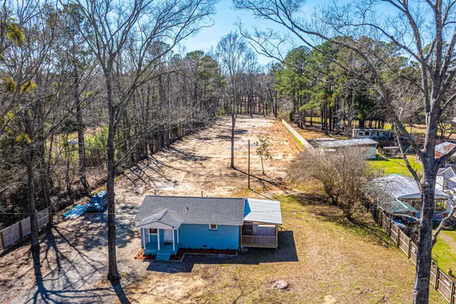 $300,000 | 117 Roberts Road, Summerville, SC 29483