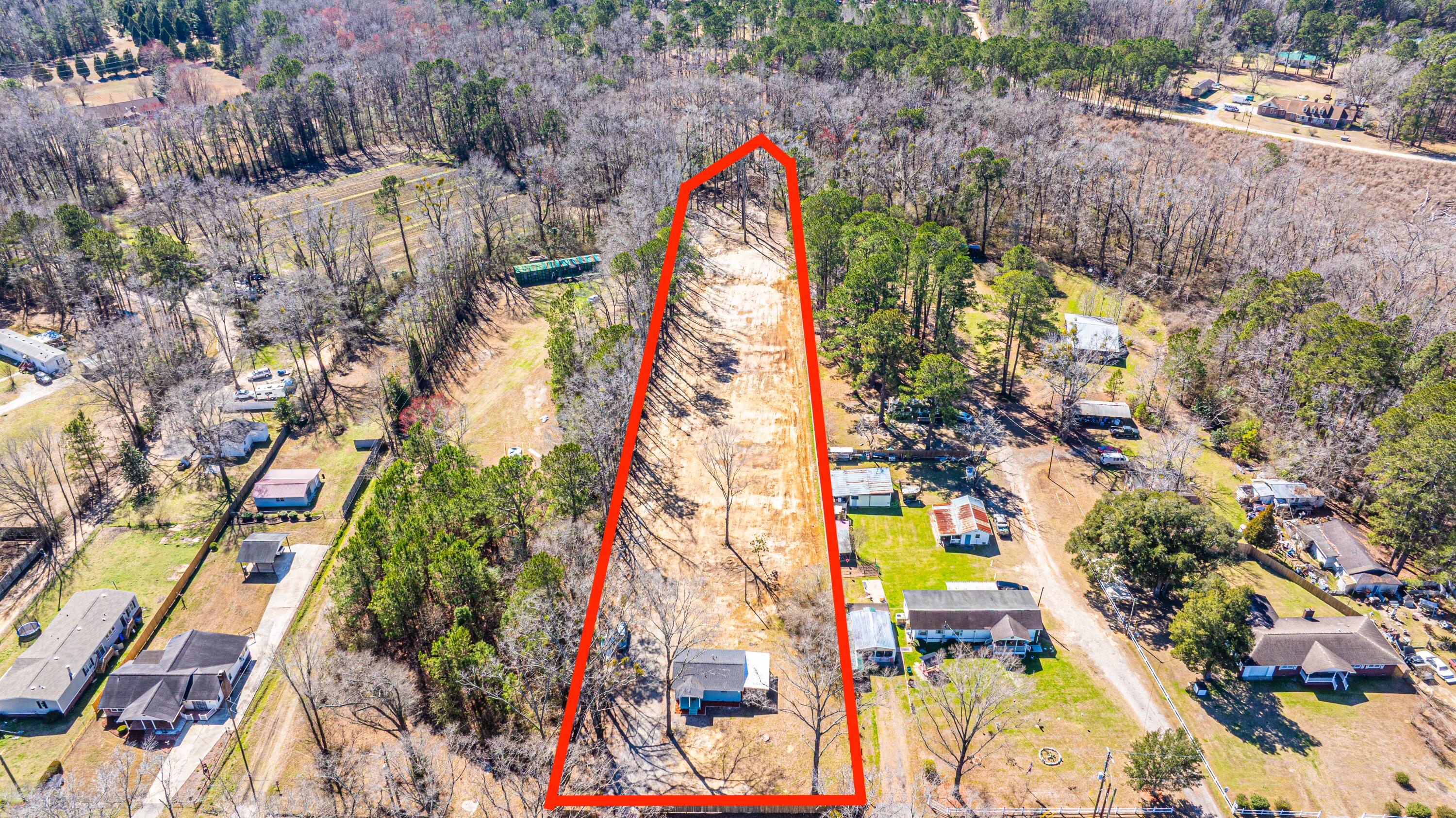 117 Roberts Road Summerville, SC 29483 - Photo 5 of 70 117RobertsRd039