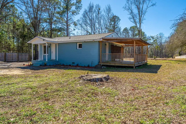 $300,000 | 117 Roberts Road, Summerville, SC 29483